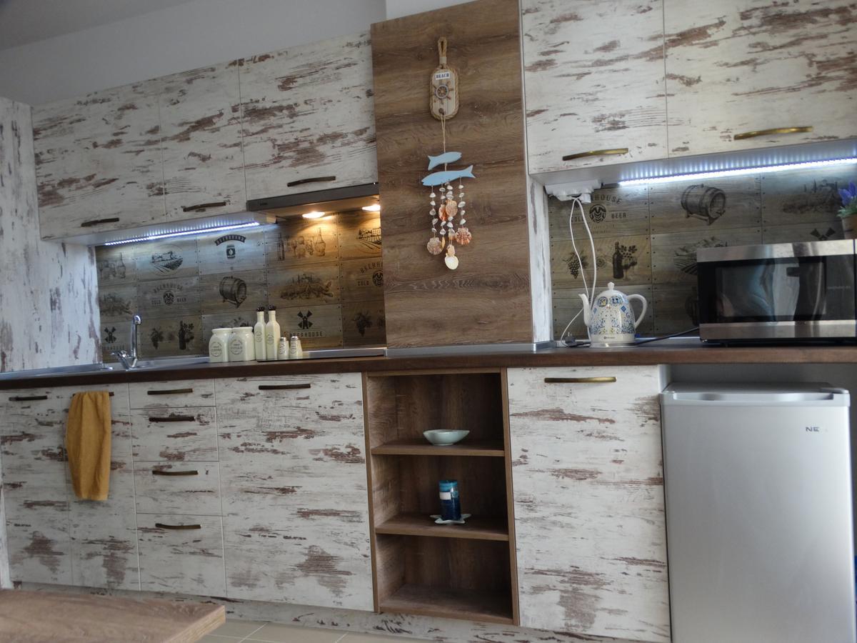 Lora Boutique Lägenhet Pomorie Exteriör bild